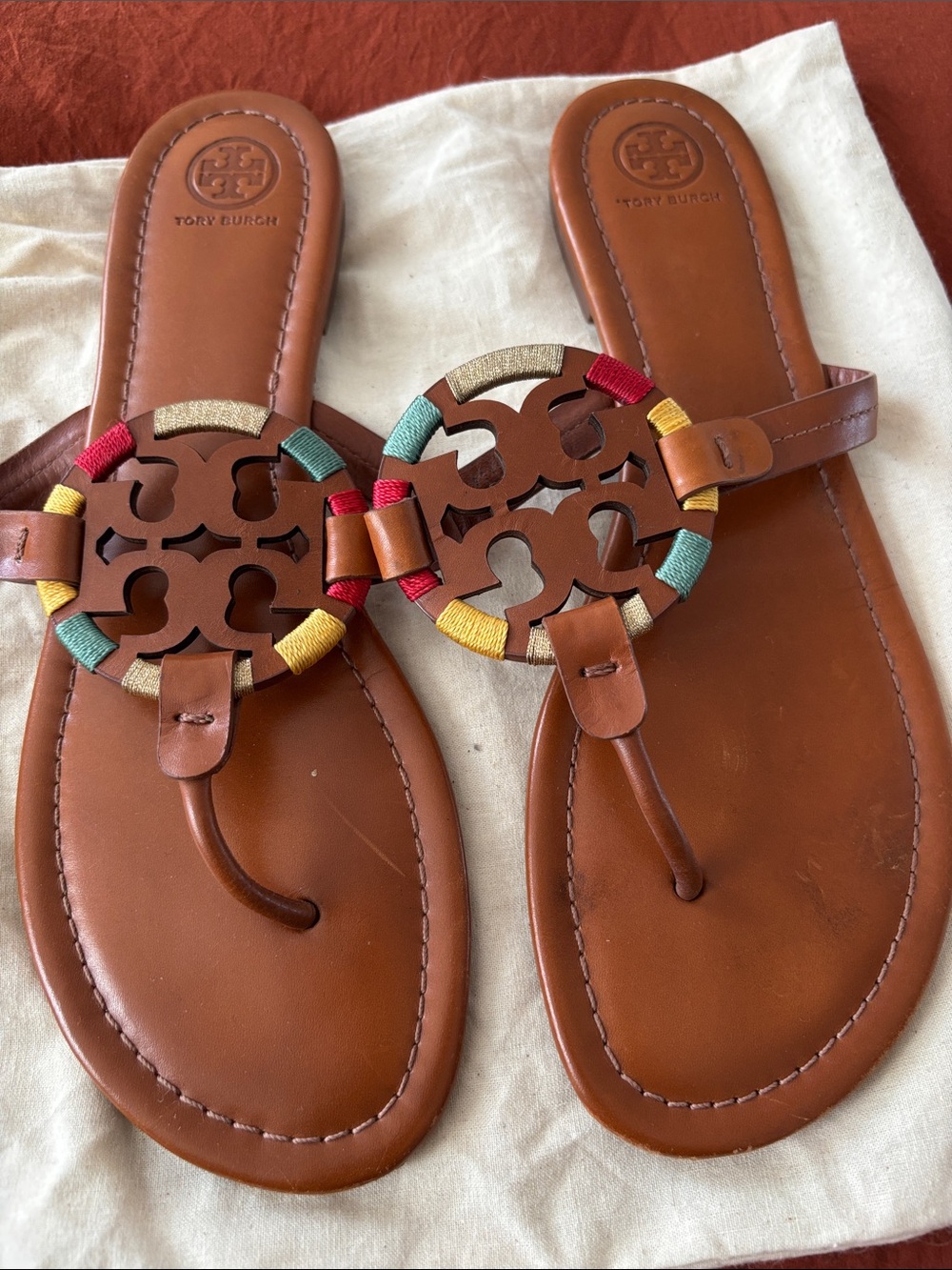 Tory Burch Brown Leather Miller Thong Sandals with Multicolor Trim - Picture 2 of 7
